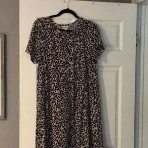 Accepting offers for Lularoe Light Leopard Carly!